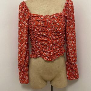 Gimmick Red Floral Square Neck Ruffled Blouse